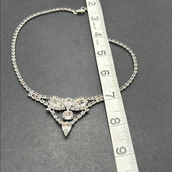 Vintage Kramer NY rhinestone necklace - Picture 4 of 6